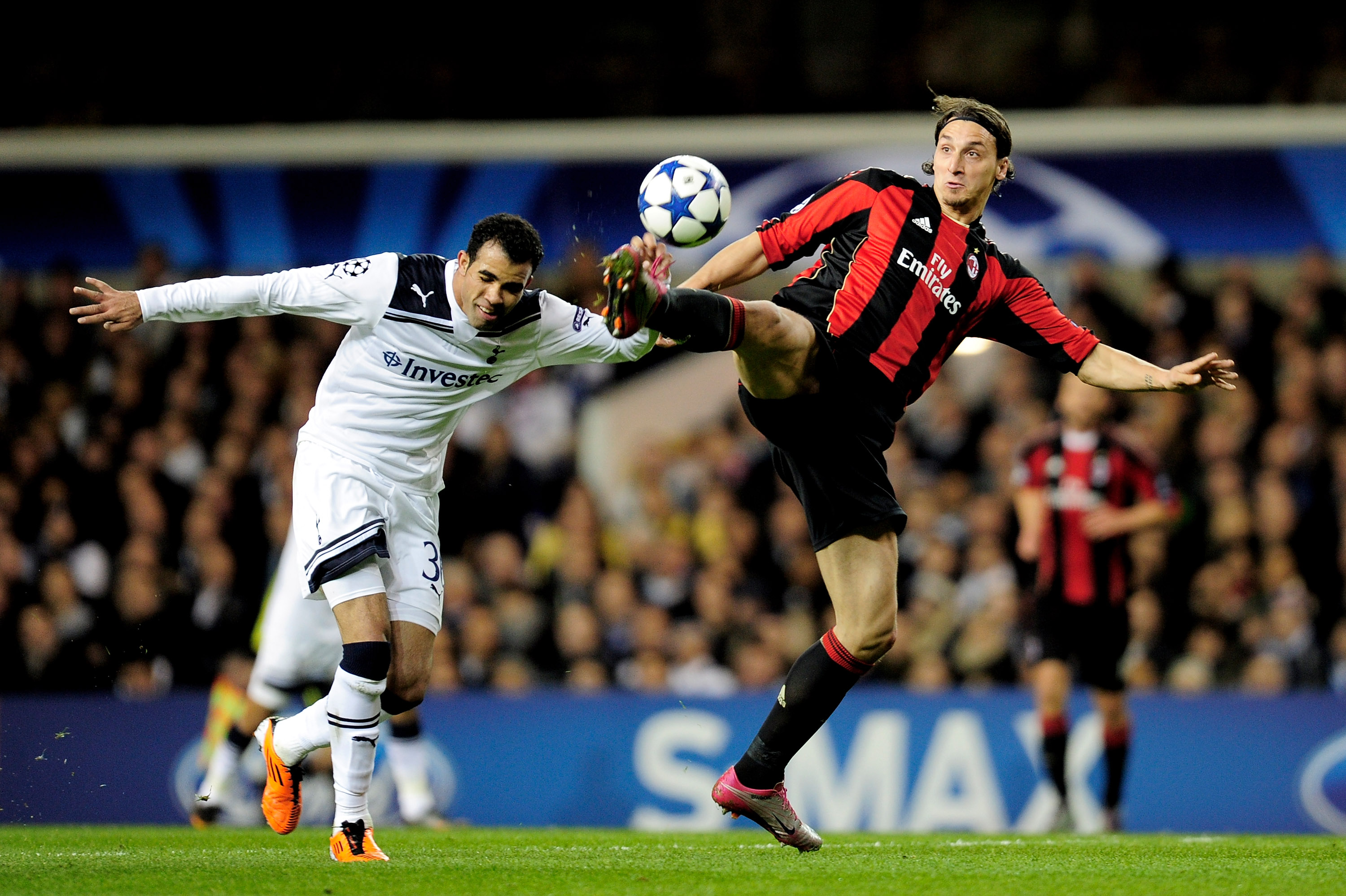 Soi kèo Milan vs Tottenham, 3h ngày 15/2 – Champions League